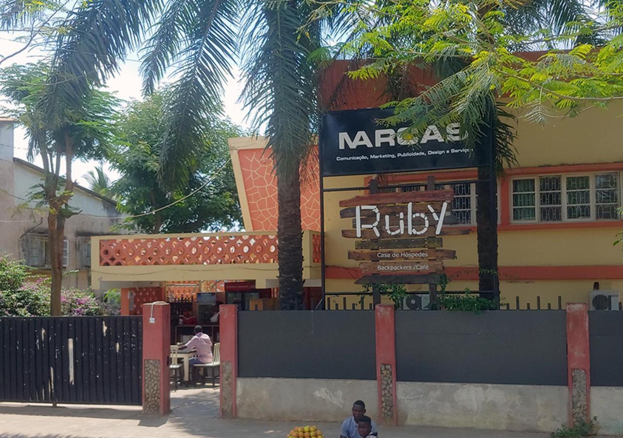 Ruby - Casa De Hospedes - Backpackers Nampula Exterior photo
